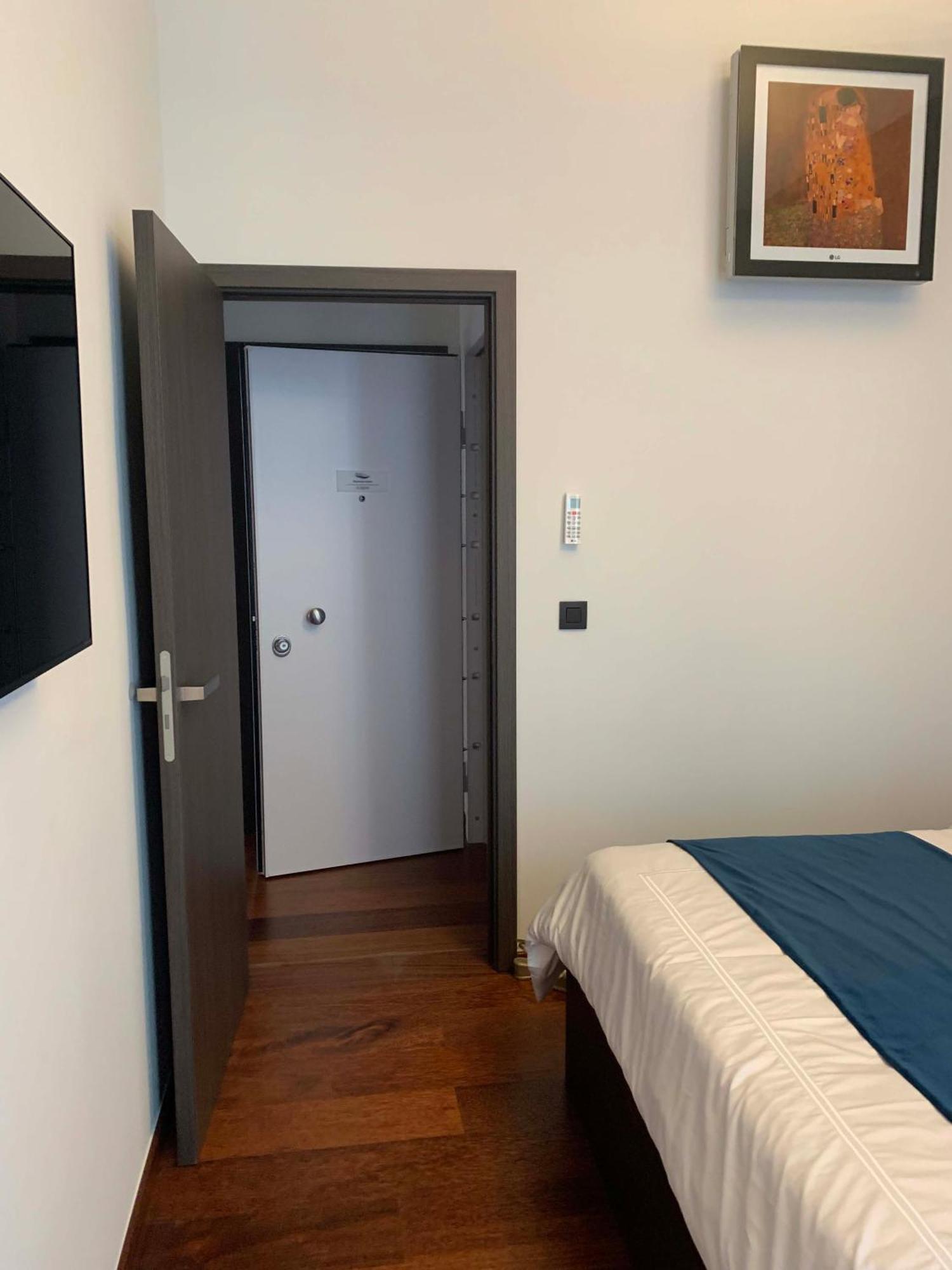 Botanique Suites Airbnb, Antwerpen Eksteriør bilde