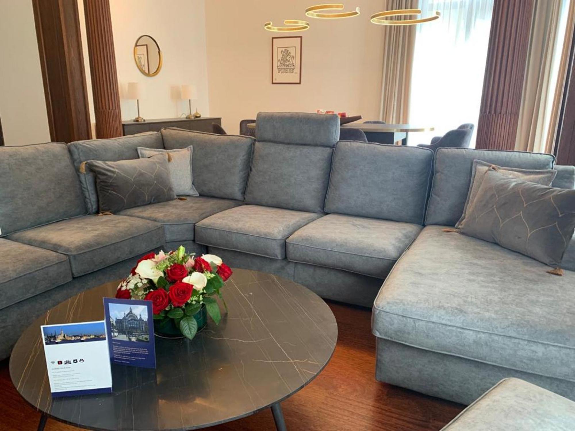 Botanique Suites Airbnb, Antwerpen Eksteriør bilde