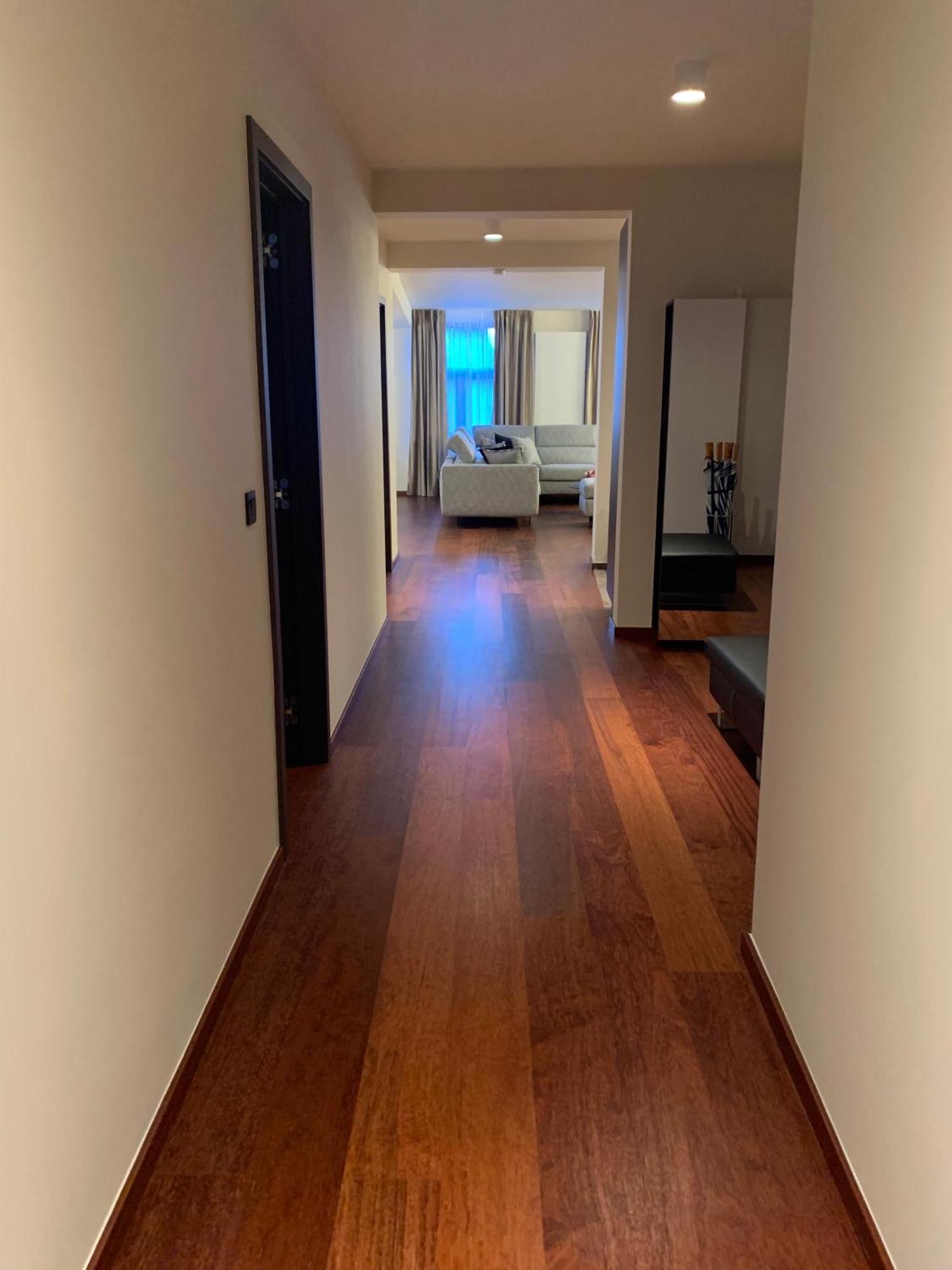 Botanique Suites Airbnb, Antwerpen Rom bilde